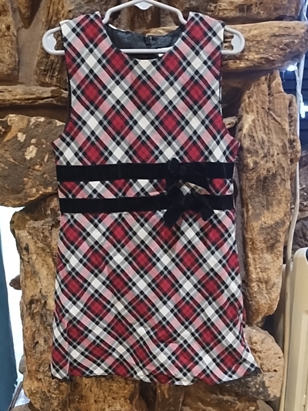 children's place dresses The | | The Childrens Place Classic Red Plaid Girls Dress With Black Velvet Trim Floral US SIZE:4 SN:STD13972P4 What to Wear in this fit and flare